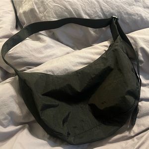 Baggu Medium Nylon Crescent Bag